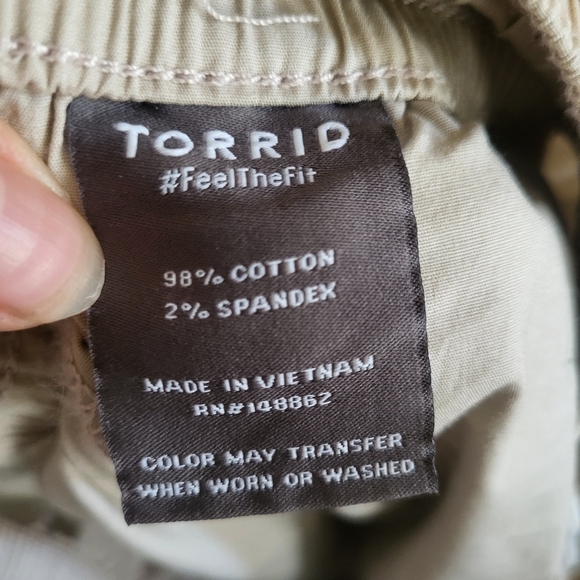 NWT $50 98% Cotton Torrid Poplin Yacht Shorts Size 1 (US‎ 14/16) (Flaw) - Picture 8 of 8